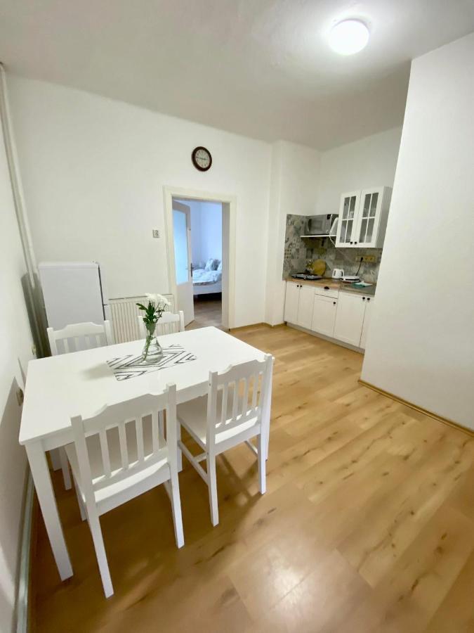 Apartman Marketa Apartment Bystrice  Luaran gambar