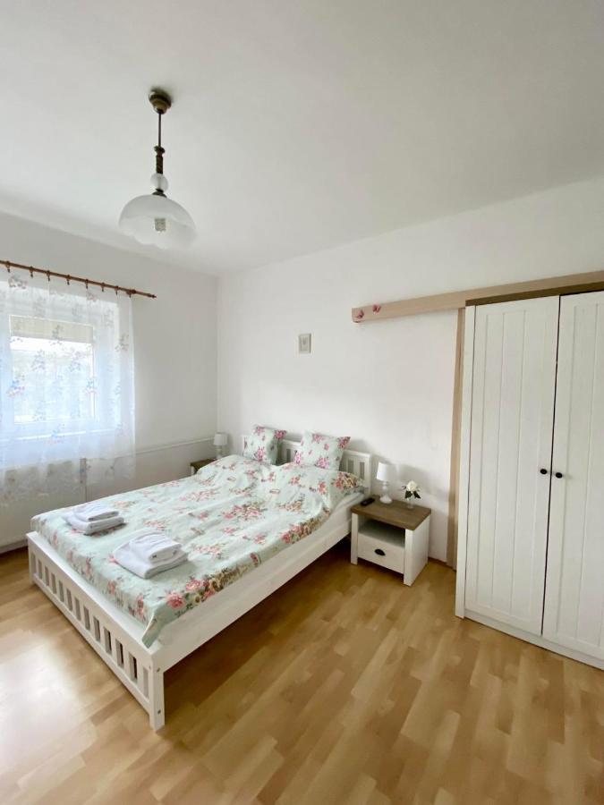 Apartman Marketa Apartment Bystrice  Luaran gambar